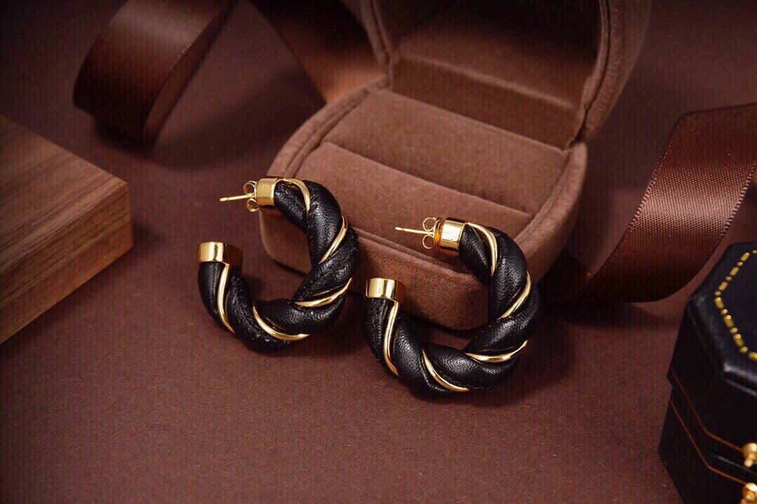 Bvlgari Black 18K Gold Earrings