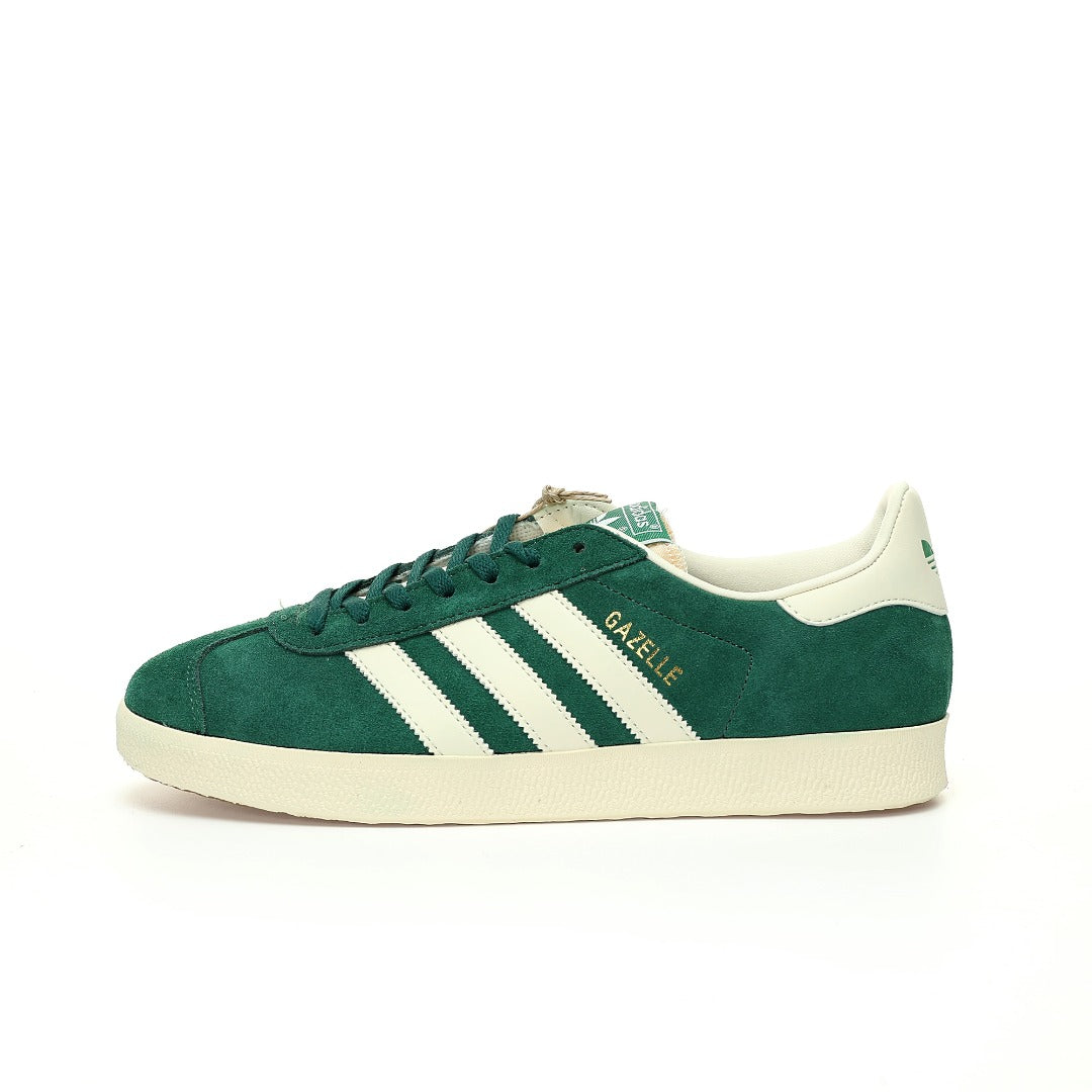 Adidas Originals Gazelle ¨C Green / Off-White Suede Low-Top Sneakers