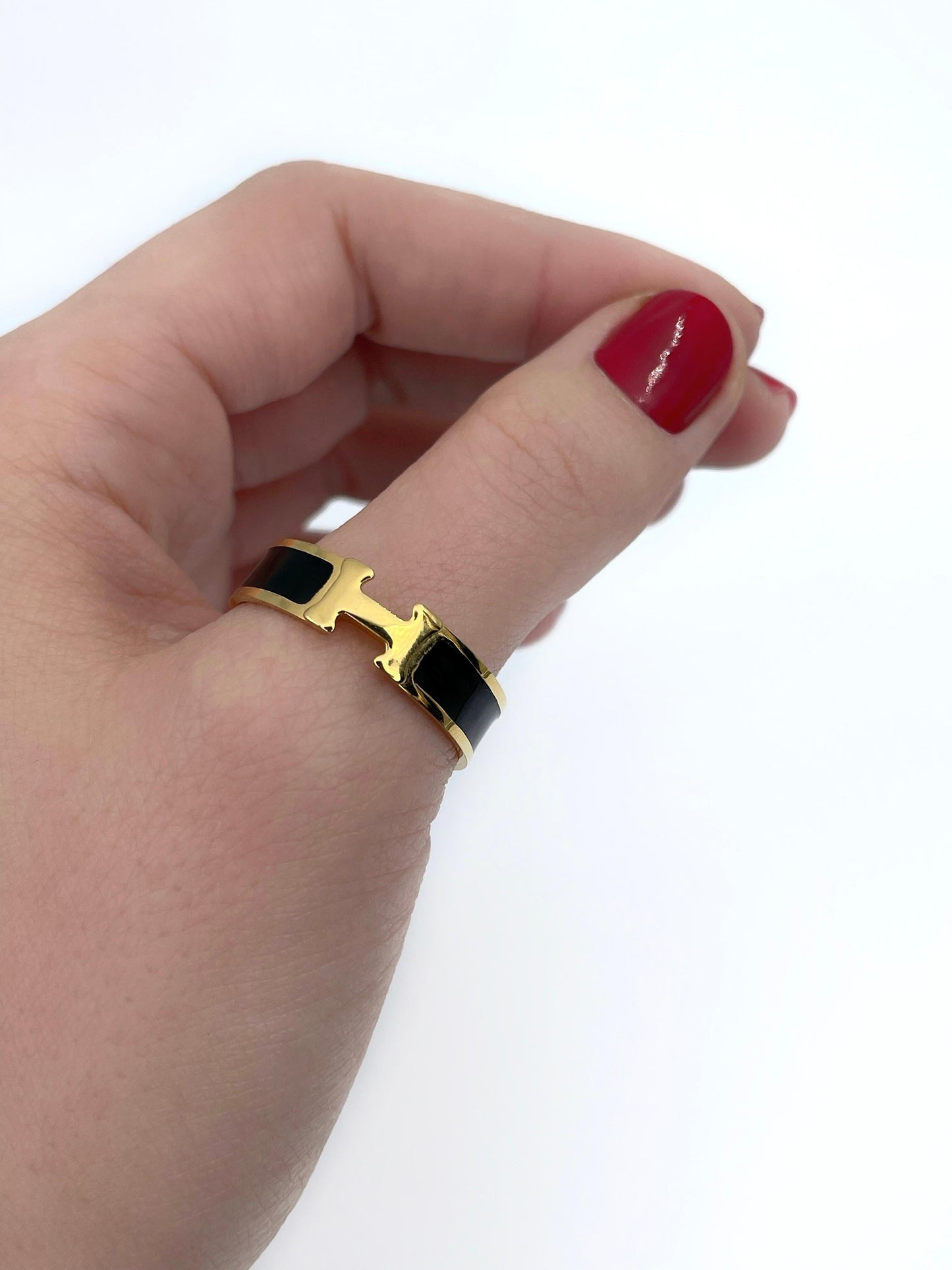 Hermes Vintage Clic 18K Gold Ring