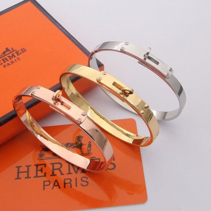 Hermes Kelly 18K White Gold Bracelet