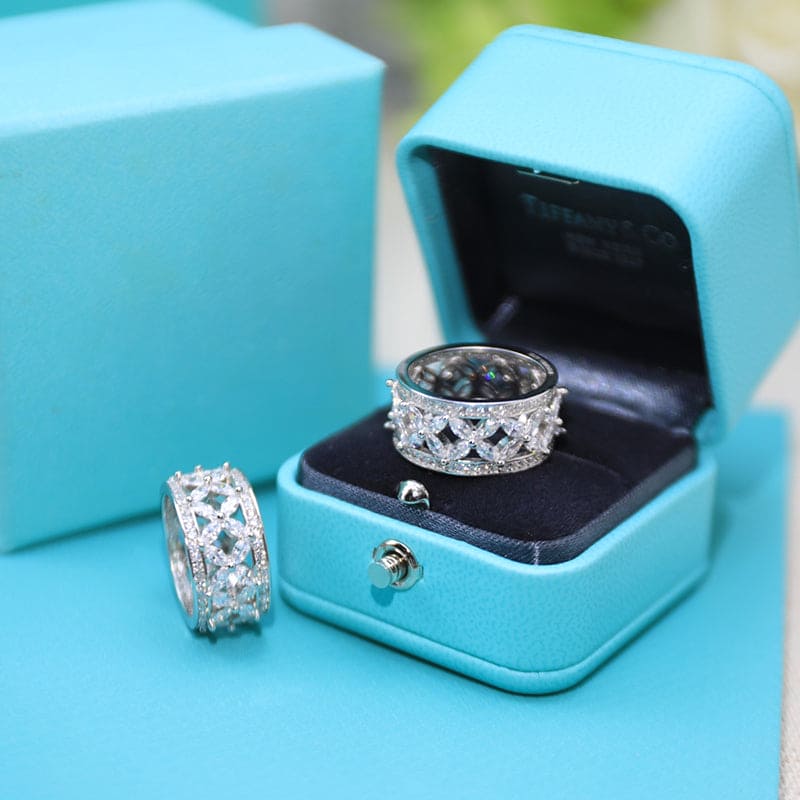 Tiffany Victoria 18K Gold Ring