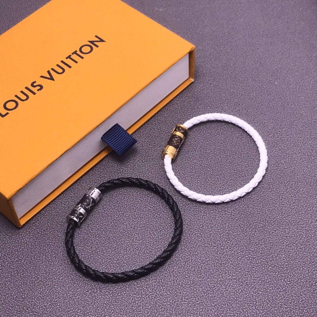 Louis Vuitton Braided 18K Gold Bracelet
