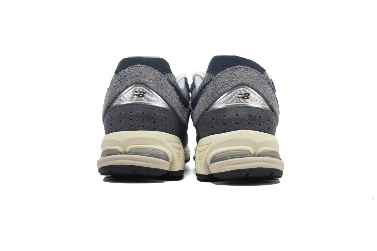 New Balance 2002R Women's & Men's Grey & Navy Textured Retro Sneakers
