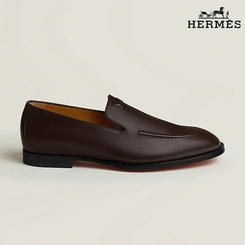 Herm¨¨s Dark Brown Smooth Leather Loafer with Embossed Logo