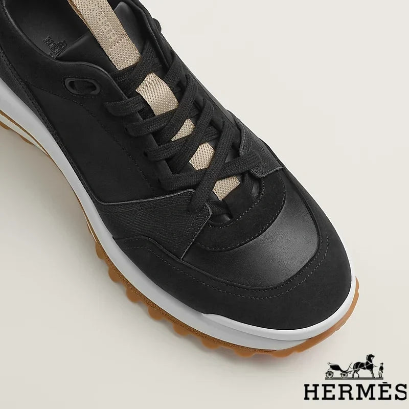 Herm¨¨s Black Mixed Material Hiking Sneakers