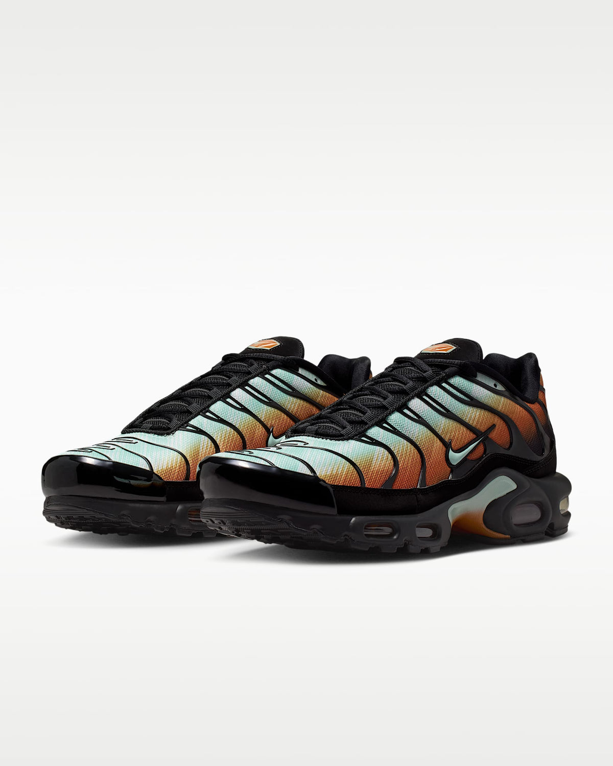 Nike Air Max Plus ¨C Black/Tiffany Blue/Orange Gradient Sneaker