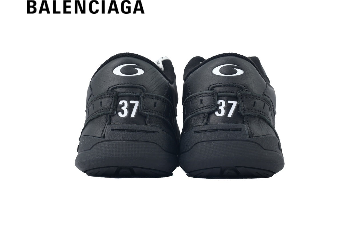 Balenciaga Skate men's shoes  women sneakers in Black and White