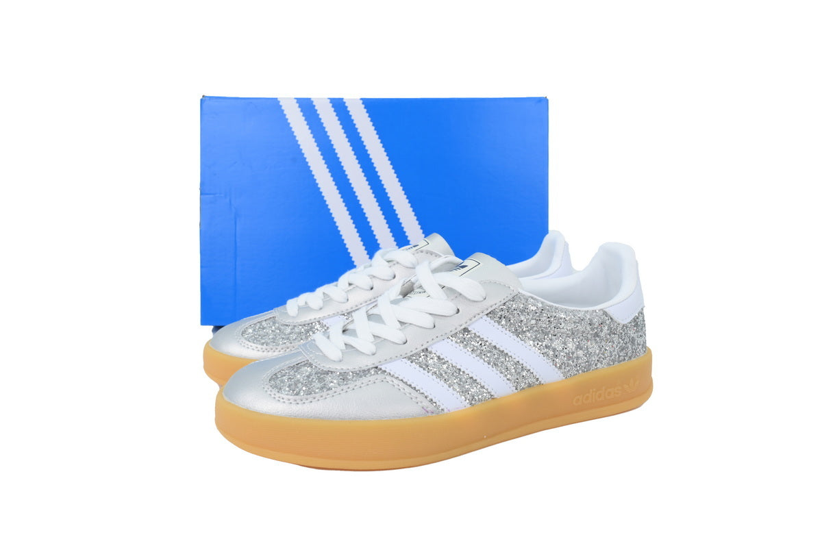adidas samba  women's shoes  men's samba sneakers adidas samba  OG ¨C Retro German-Inspired Sneakers