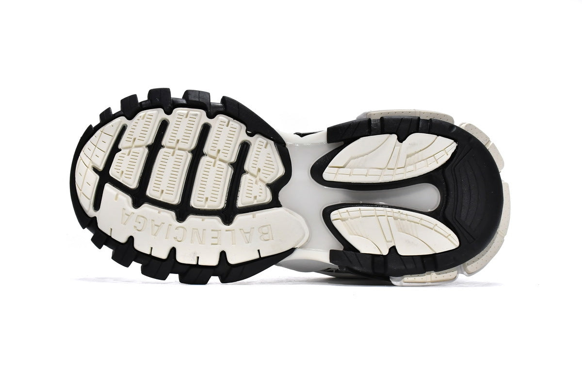 Balenciaga men's shoes Track Sneaker  balenciaga runners  black and White