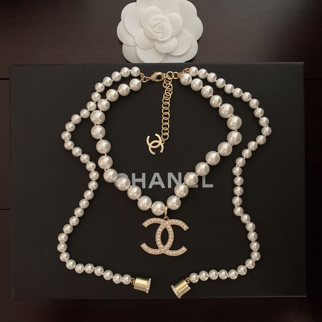 Chanel Pearls Long 18K Gold Necklace