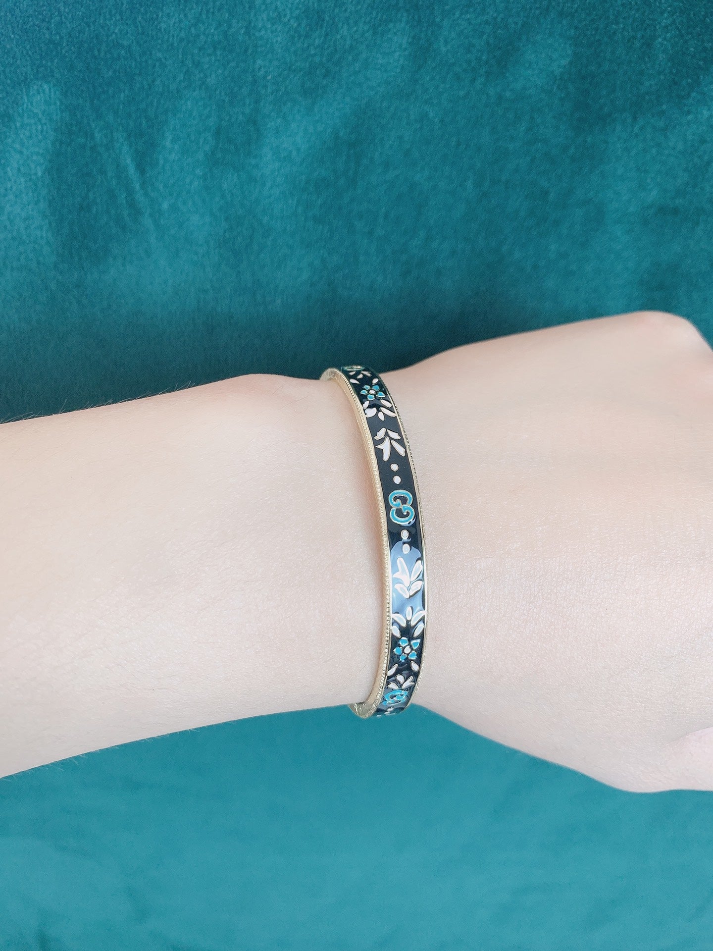Gucci Double Icon Blooms 18K Gold Bracelet