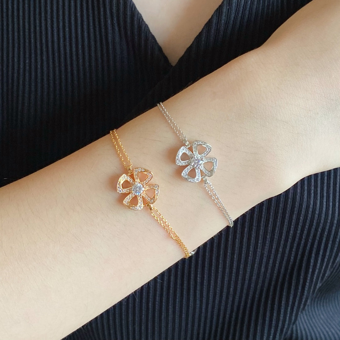 Fiorever Central Diamond 18K Gold Bracelet