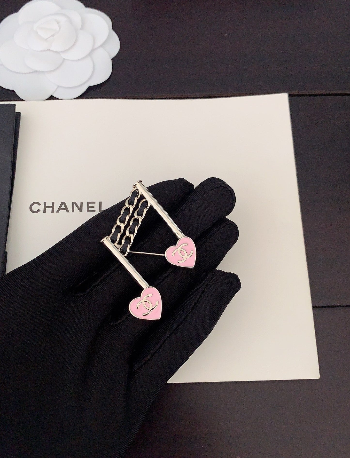 Chanel Music Symbol 18K Gold Brooch