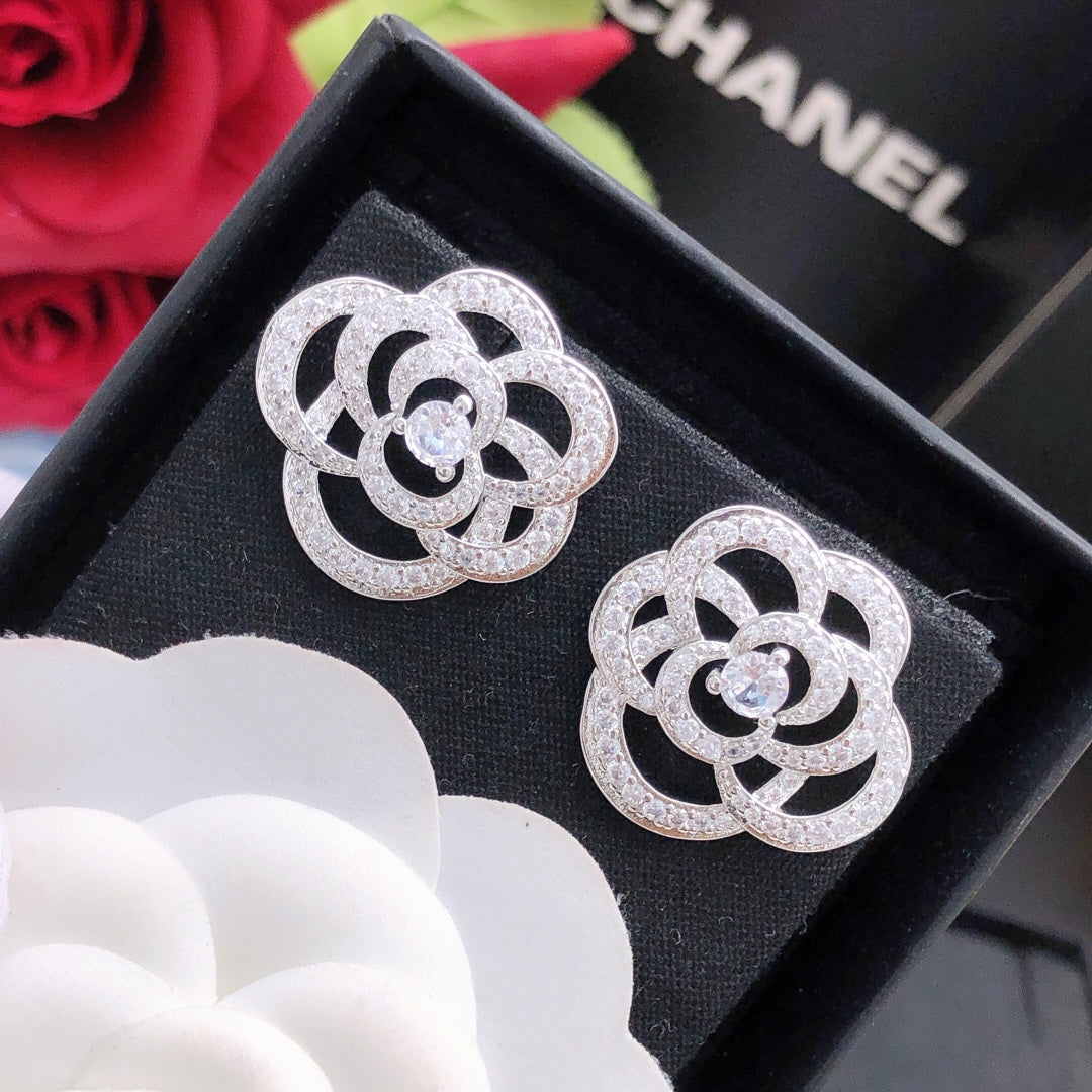 Chanel Camellia Diamond 18K Gold Earrings