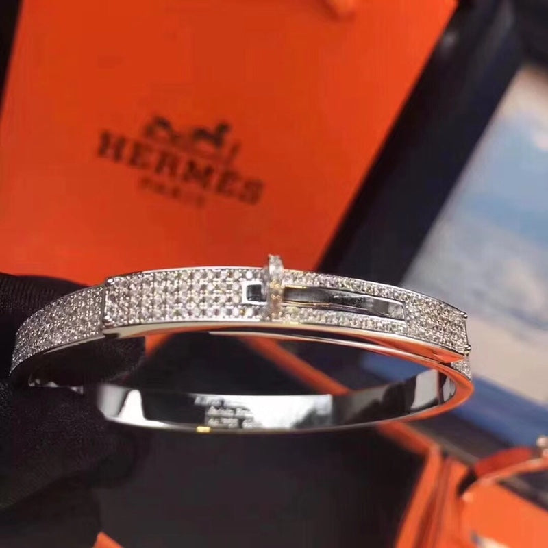 Hermes Kelly Diamonds 18K Yellow Gold Bracelet