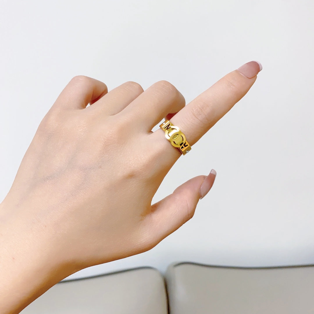 Chanel 18K Yellow Gold Ring