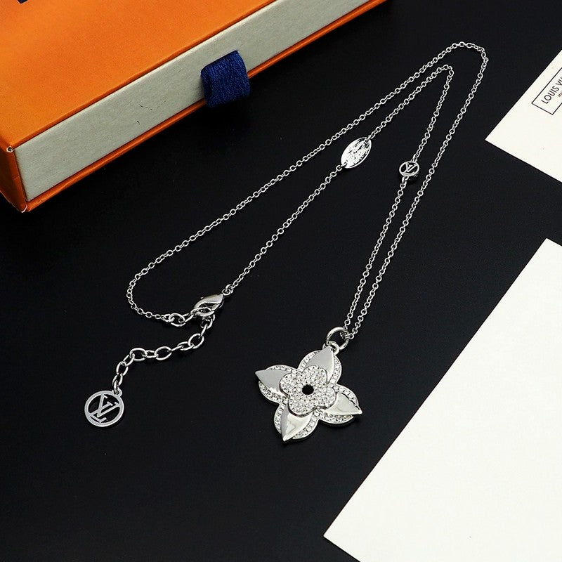 Louis Vuitton Medaillon 18K Gold Necklace