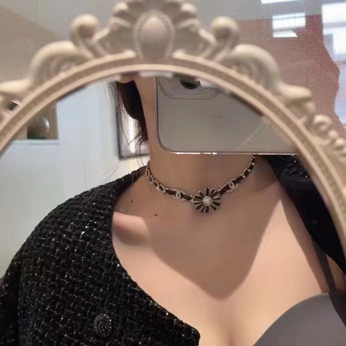 Chanel Flower Leather Choker 18K Gold Necklace