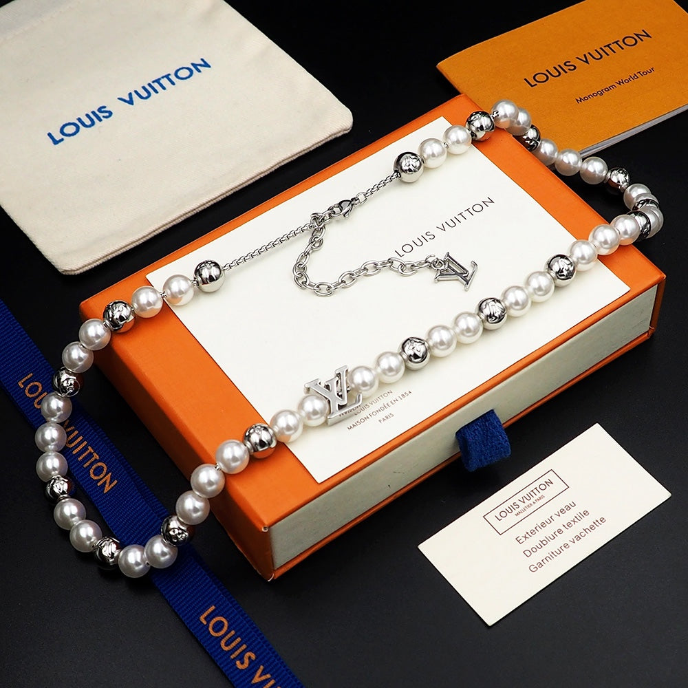 Louis Vuitton Monogram Pearls 18K Gold Necklace