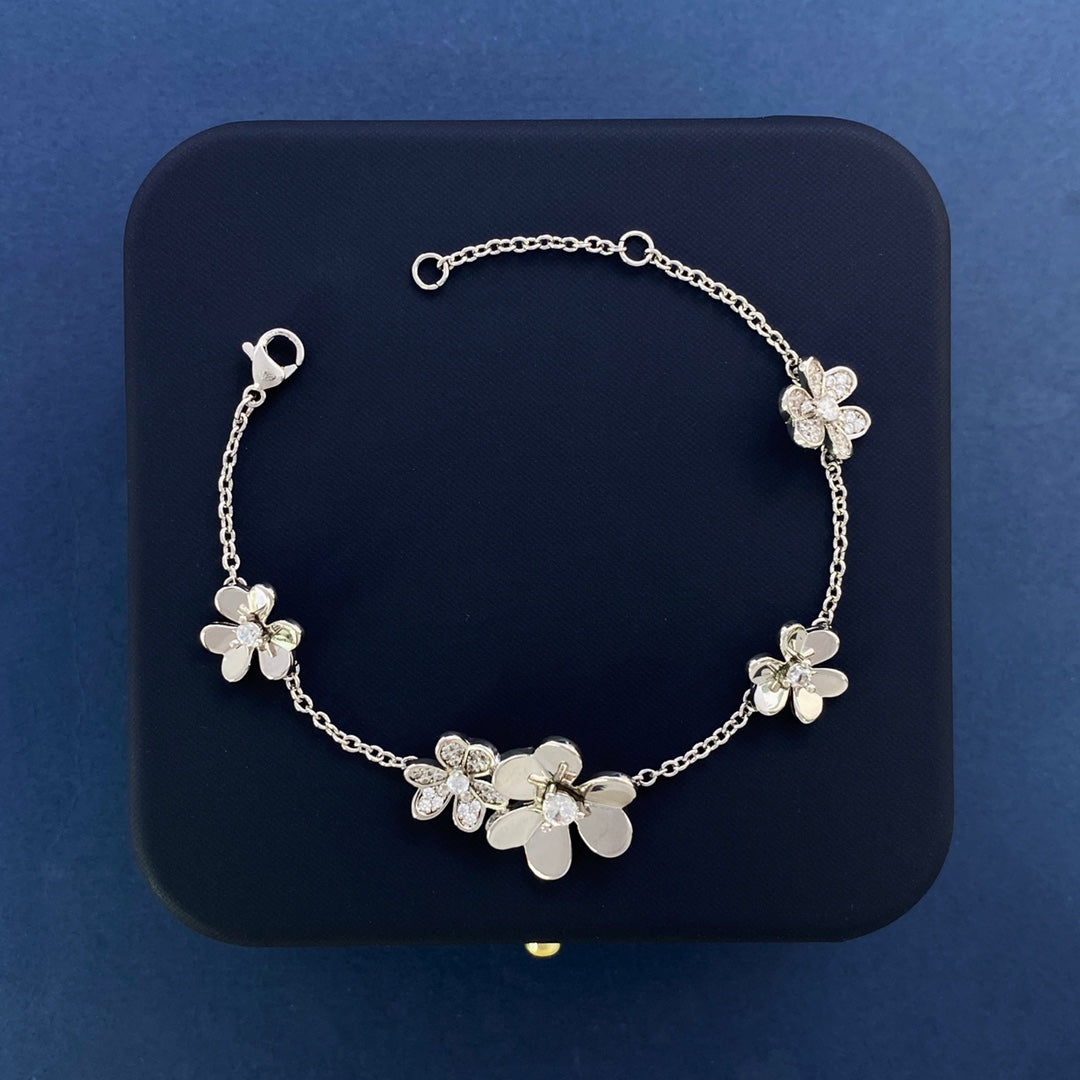 Frivole 18K Gold Bracelet