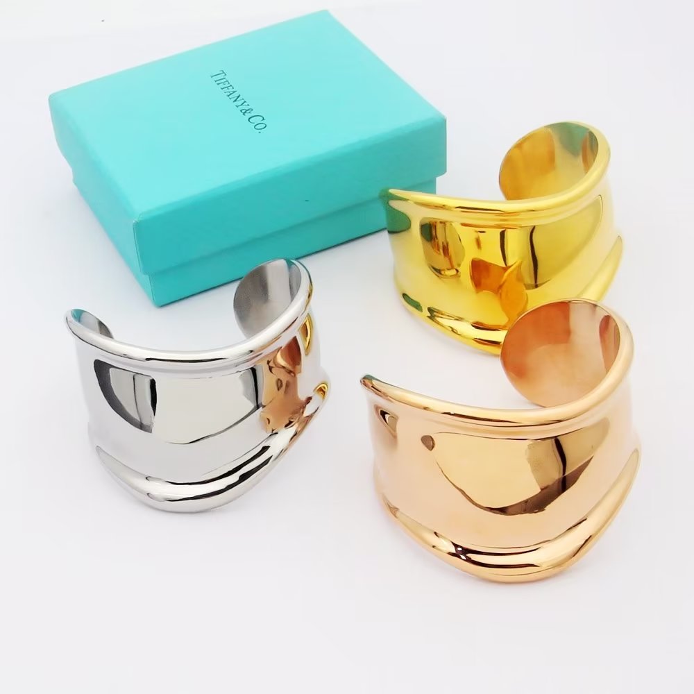 Tiffany Elsa Peretti Small Bone Cuff 18K Gold Bracelet