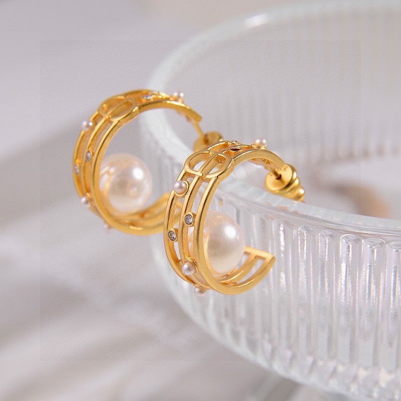 Dior D-Backstage Pearl 18K Gold Earrings