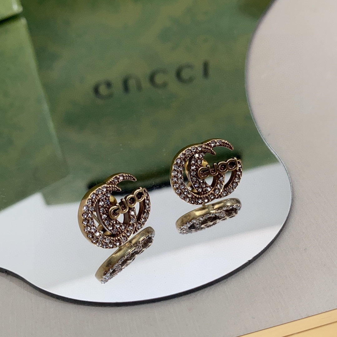 Gucci Double Logo Diamonds 18K Gold Earrings