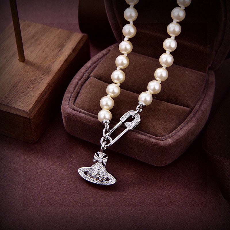 Vivienne West Mini Bas Relief Pearls 18K Gold Necklace