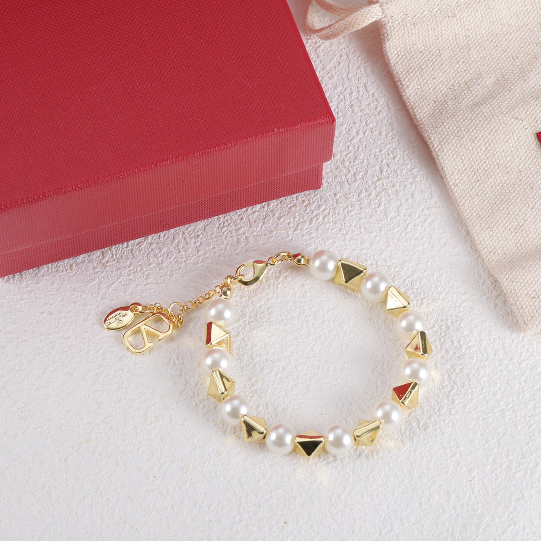 Valentino Rockstud Pearls 18K Gold Bracelet