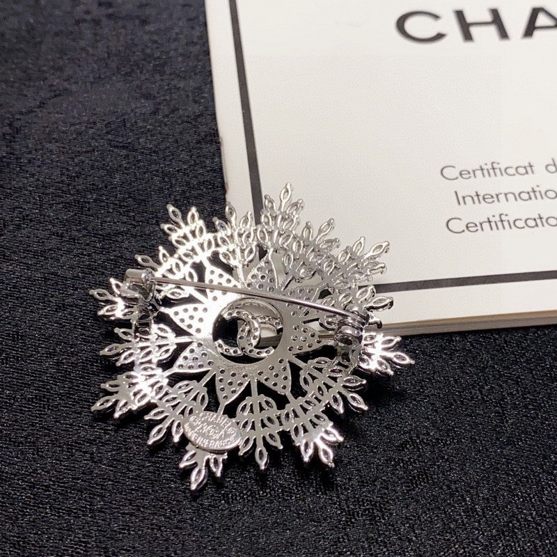 Chanel Flower Crystal 18K Gold Brooch