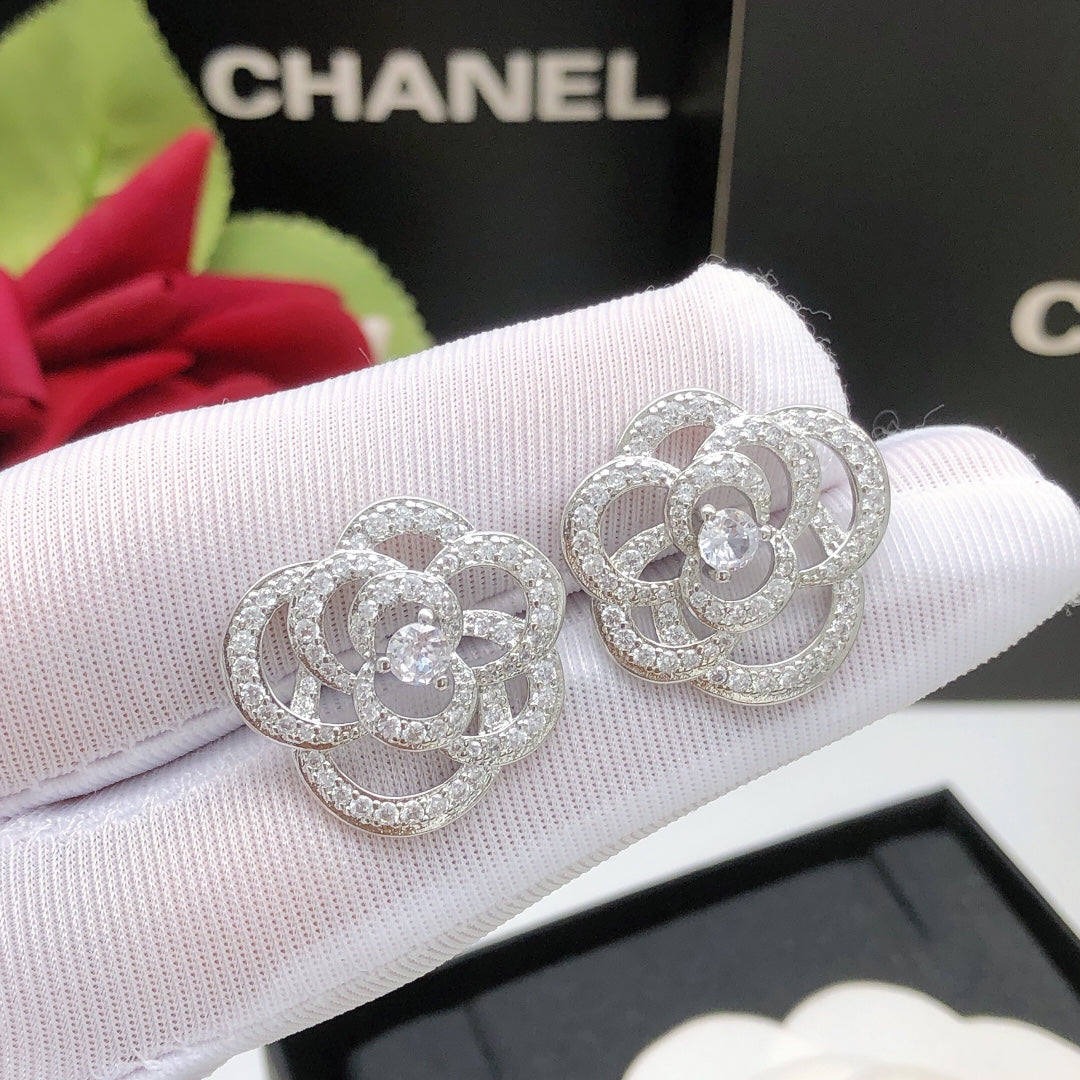 Chanel Camellia Diamond 18K Gold Earrings