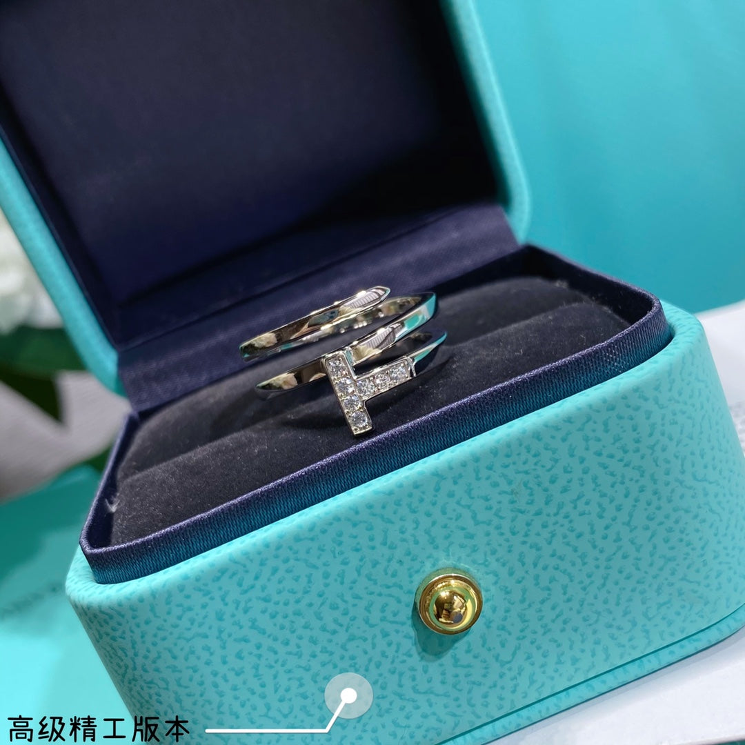 Tiffany Diamond Square 18K Gold Ring