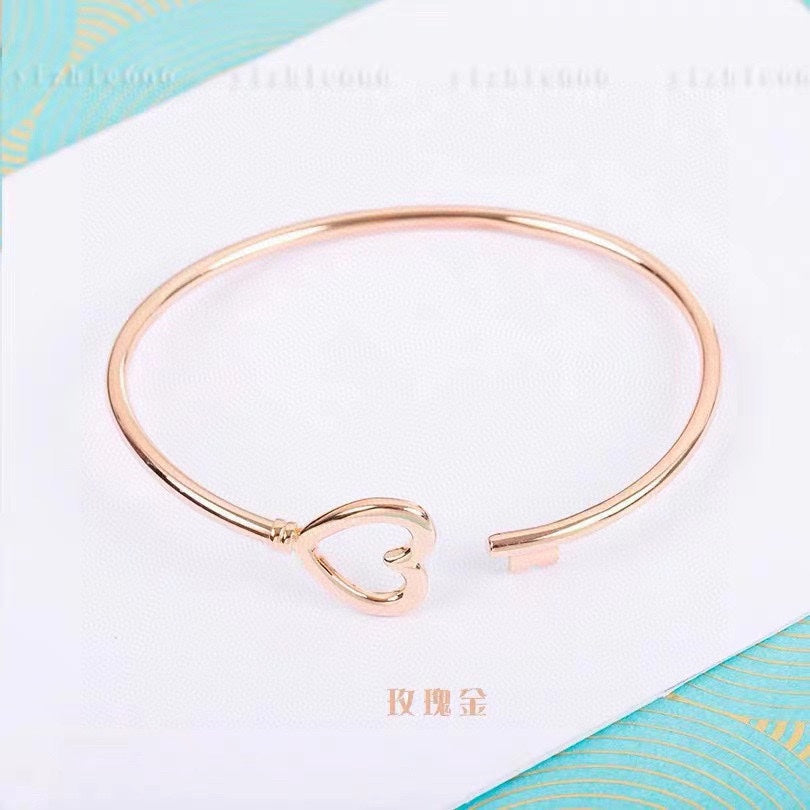 Tiffany Heart Key Wire 18K Gold Bracelet