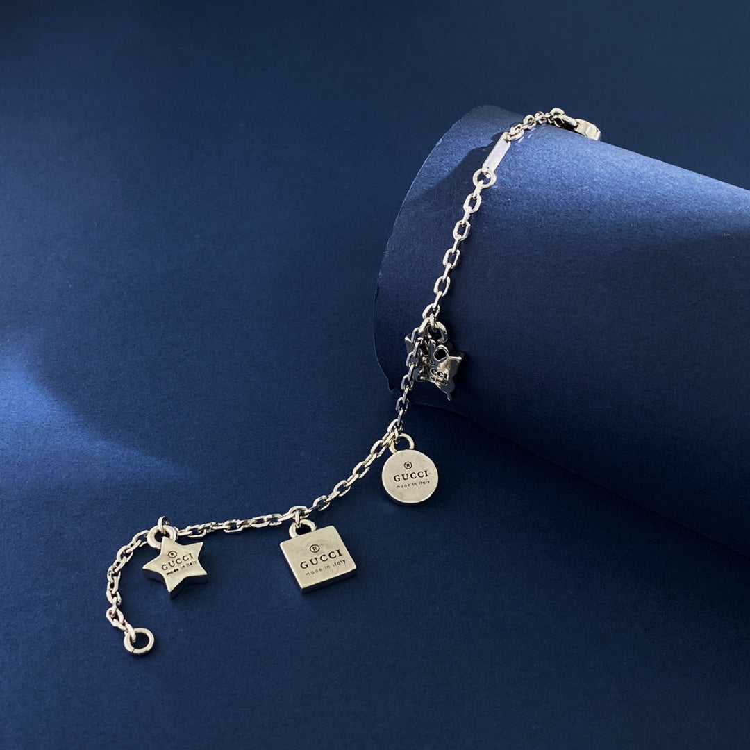 Gucci Double Letter 18K Gold Bracelet