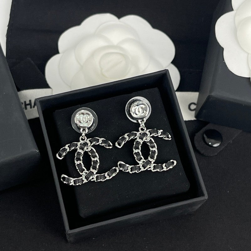 Chanel Leather Gold 18K Gold Earrings