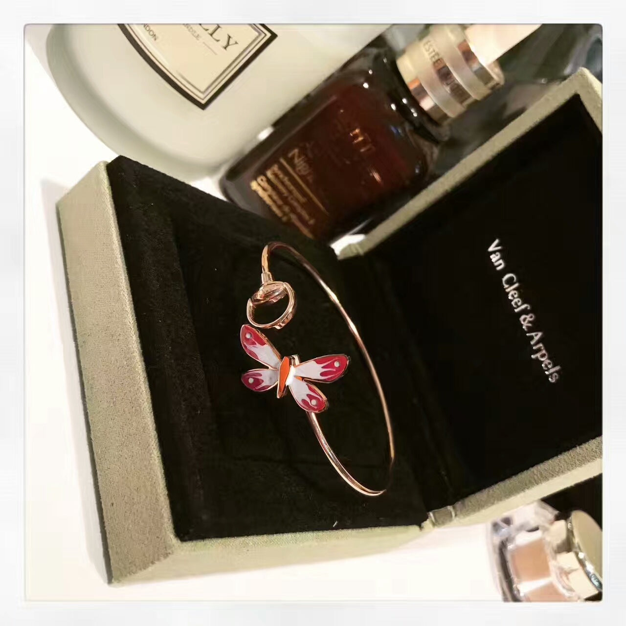 Gucci Double Flora Bangle 18K Gold Bracelet