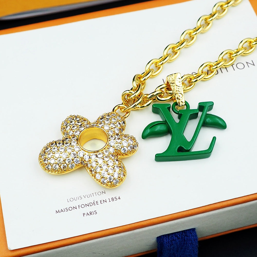 Louis Vuitton Blooming Pendant 18K Gold Necklace